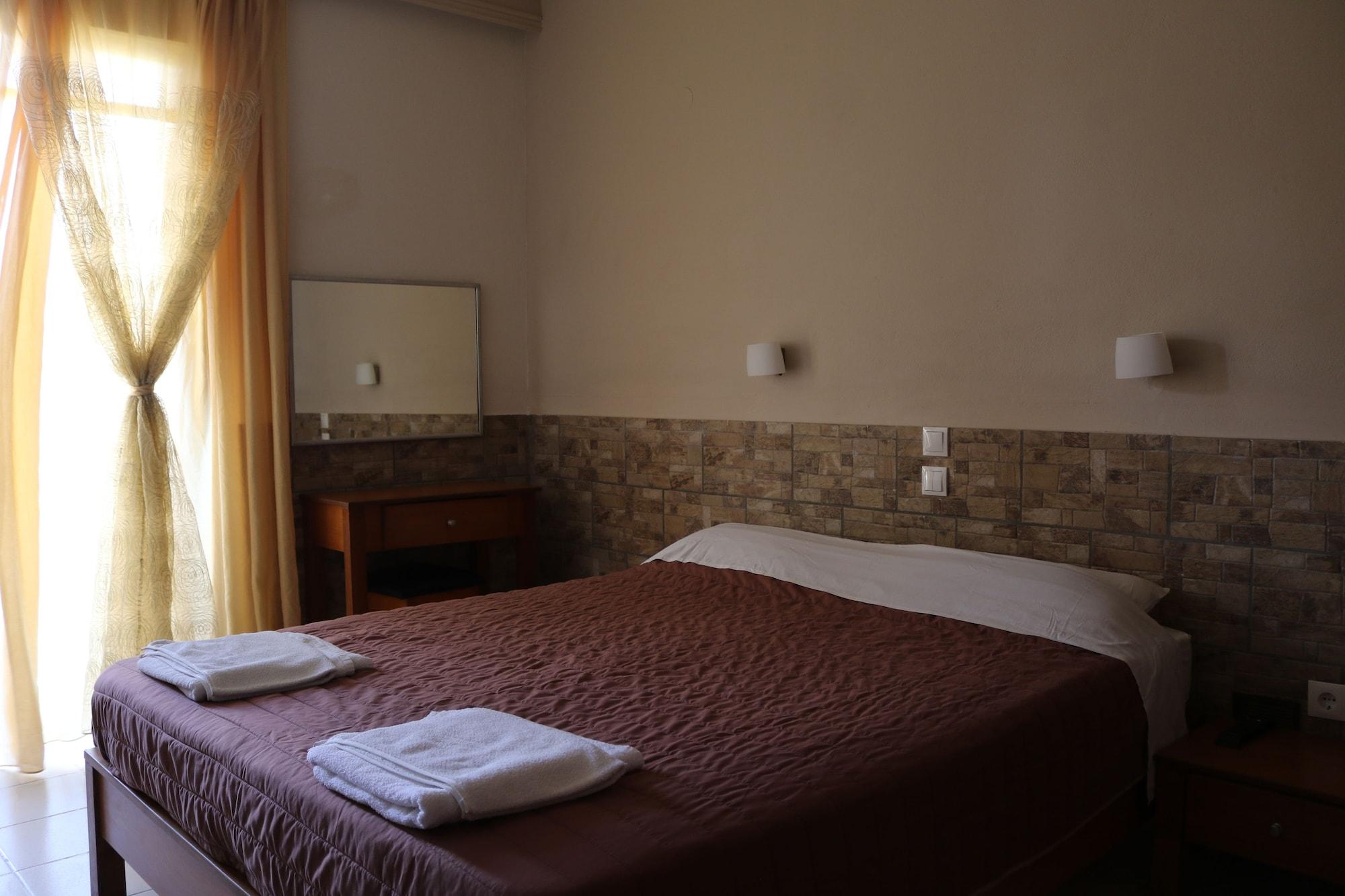 Golden Sun Aparthotel ตีกากี ภายนอก รูปภาพ