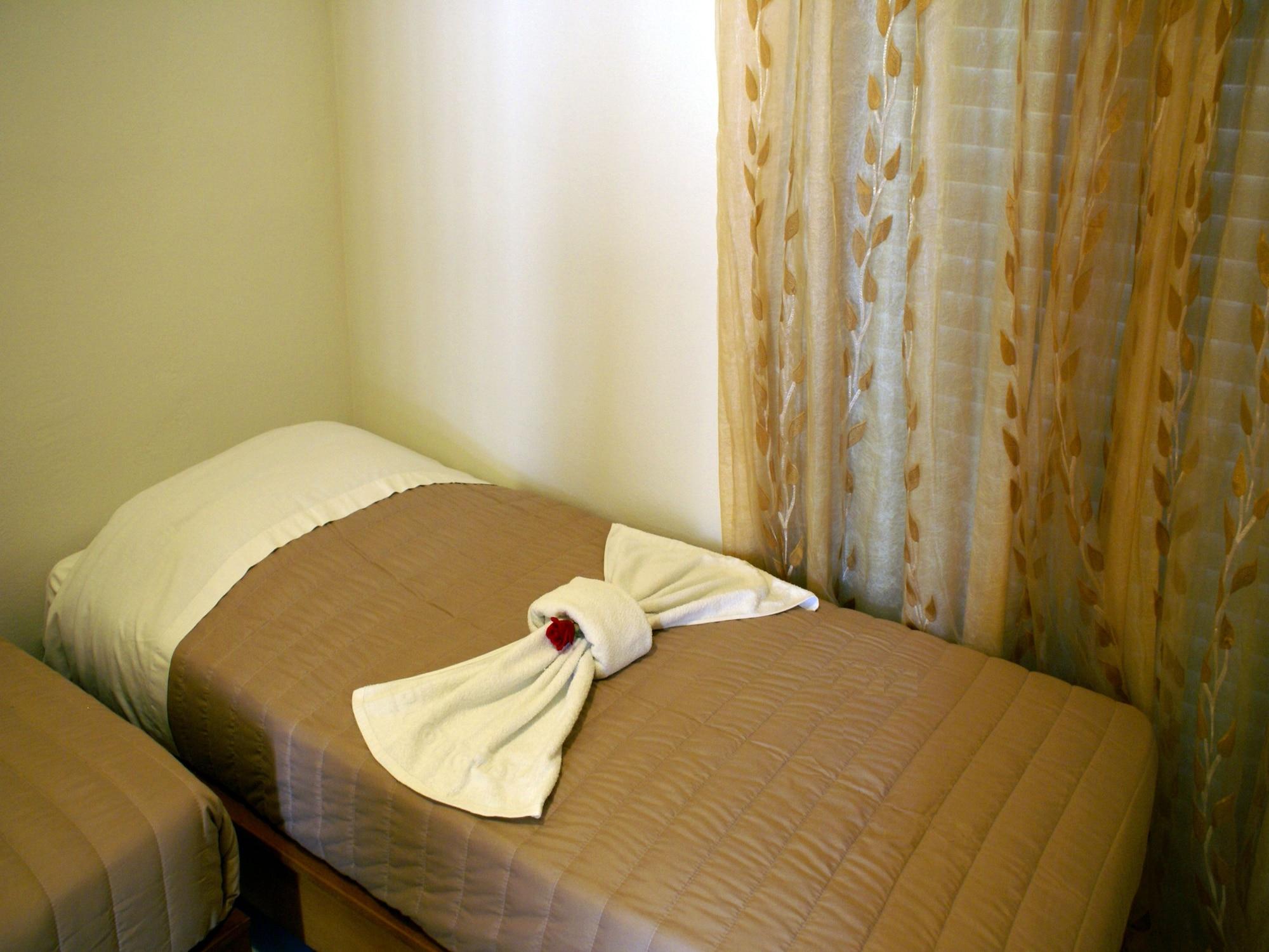 Golden Sun Aparthotel ตีกากี ภายนอก รูปภาพ